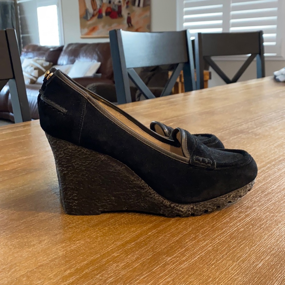 MICHAEL Michael Kors Roary wedge loafers Y2K black suede gold accent